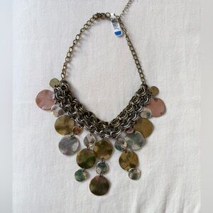 Vintage: Multi-Toned Metal Elegant Statement Necklace